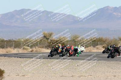 media/Dec-06-2025-CVMA (Sat) [[4a896cc04c]]/Race 4-Formula Middleweight/